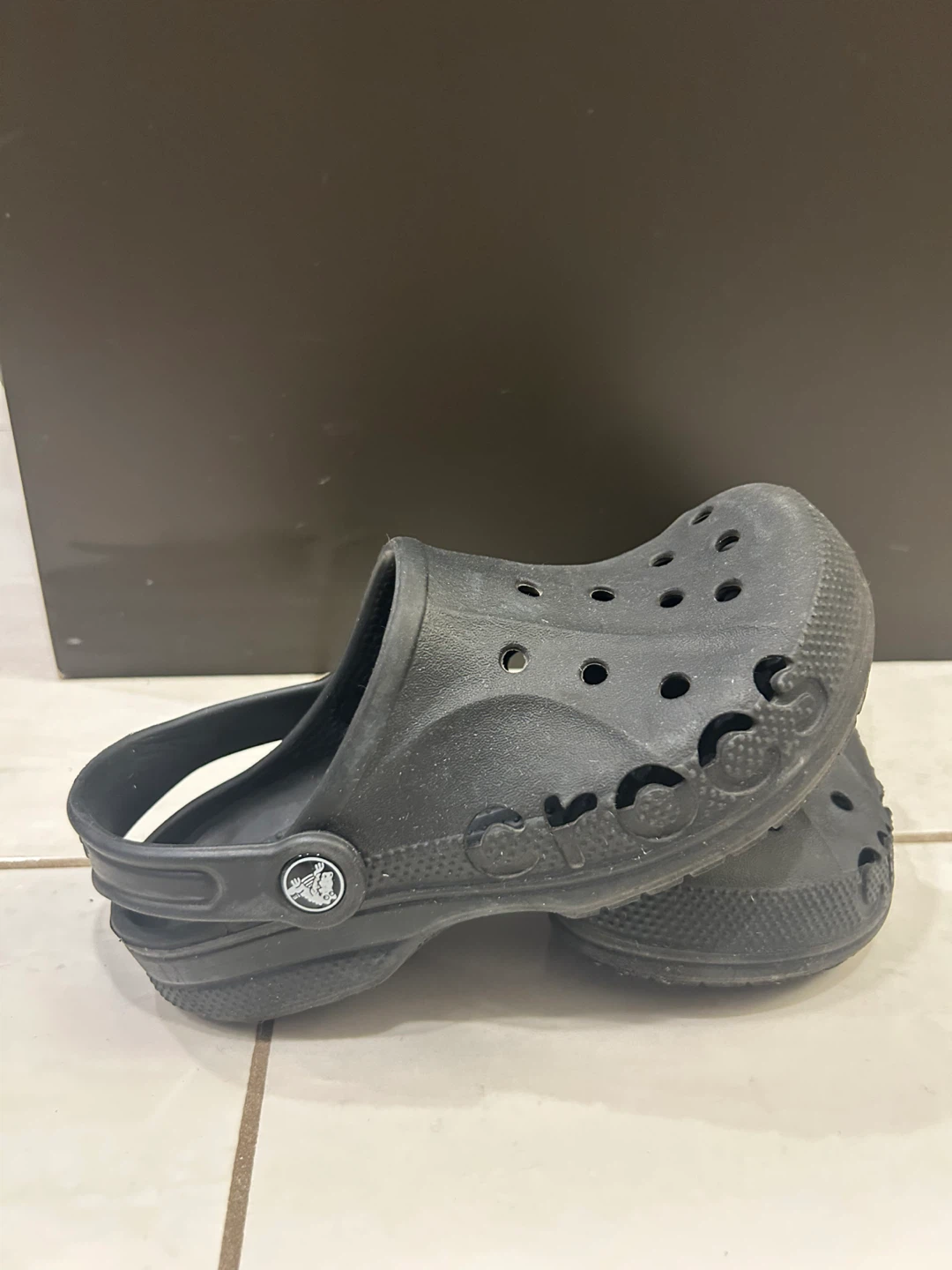 Black Crocs Clogs Size 2 - photo 2
