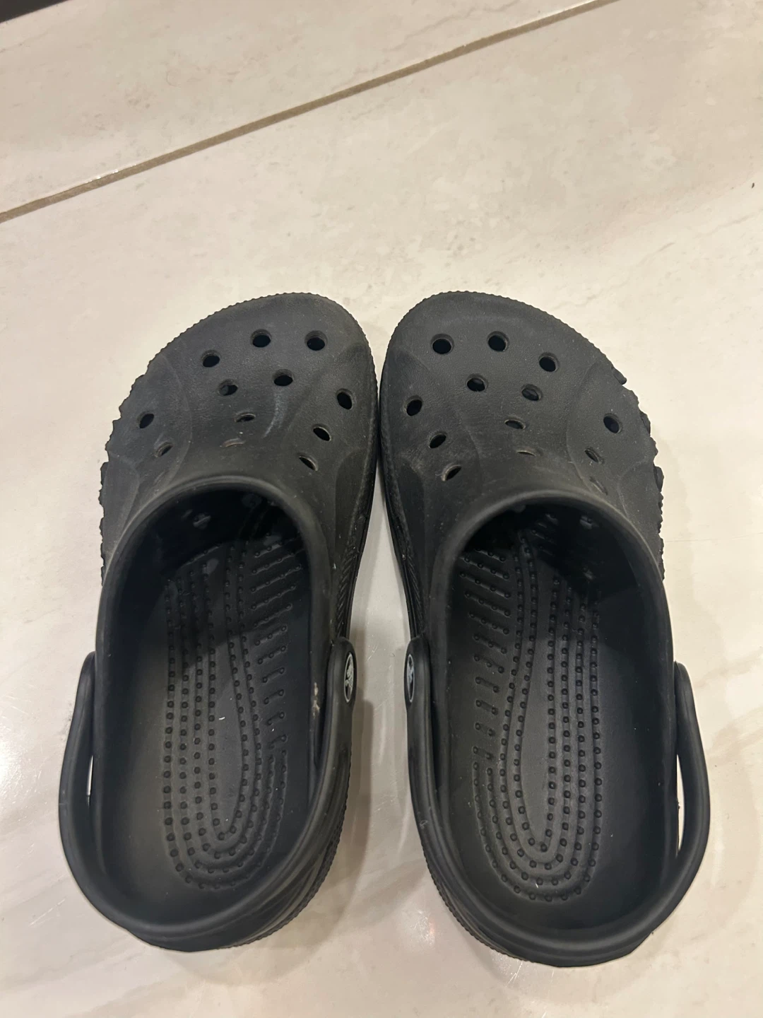 Black Crocs Clogs Size 2 - photo 4