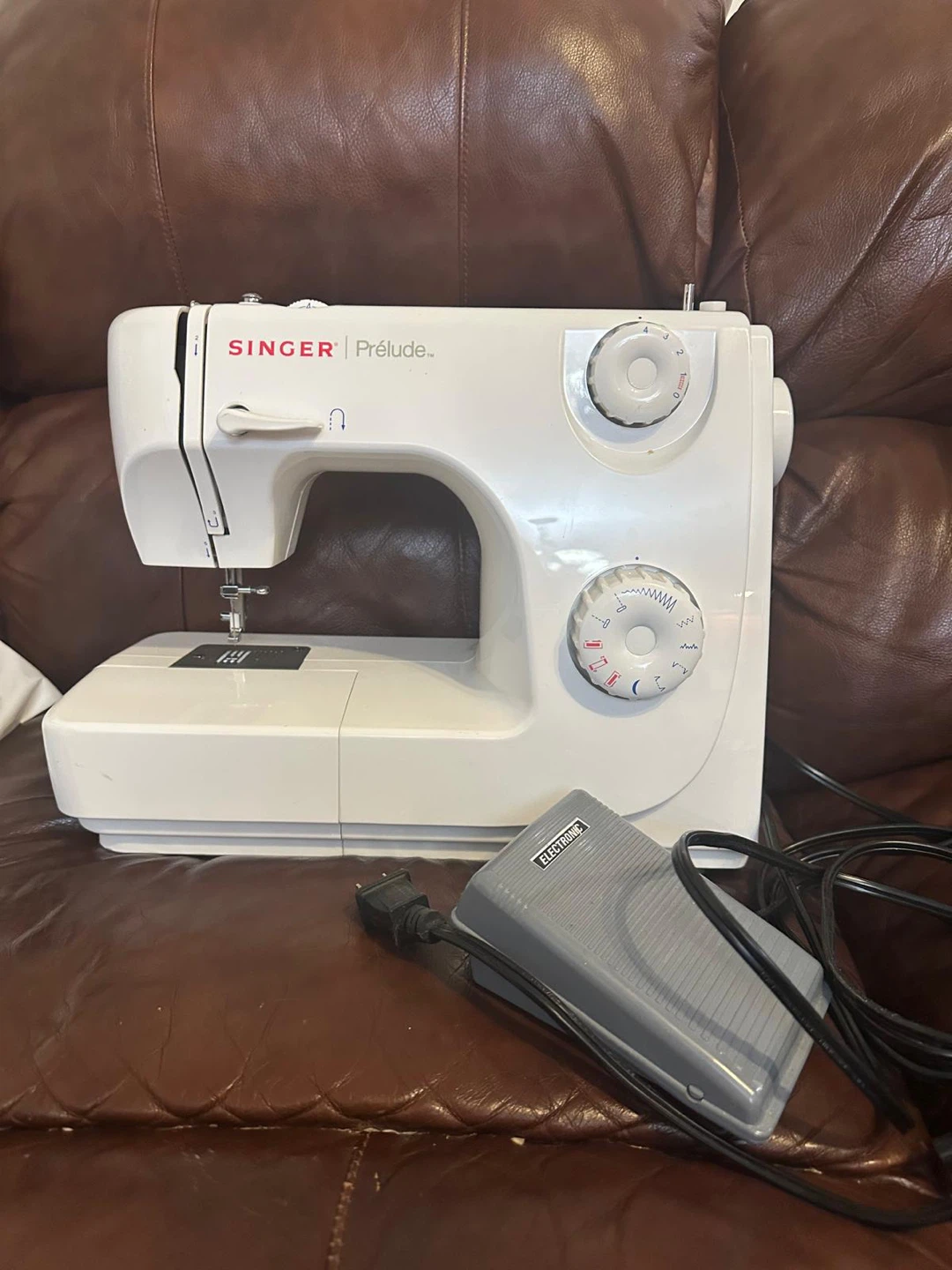Singer Prelude Sewing Machine