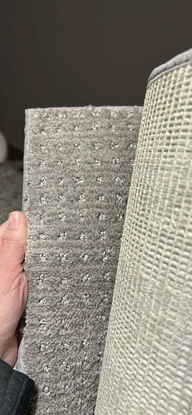 Grey 5ft x 6.5ft carpet - photo 2