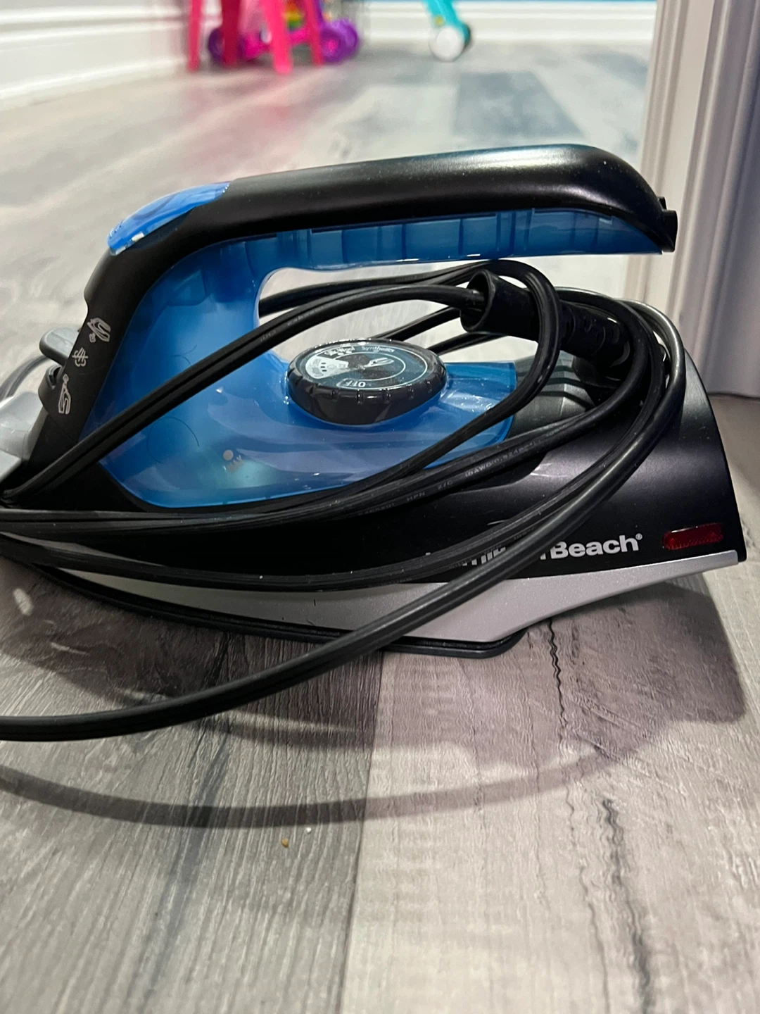 Hamilton Beach Travel Iron - photo 2