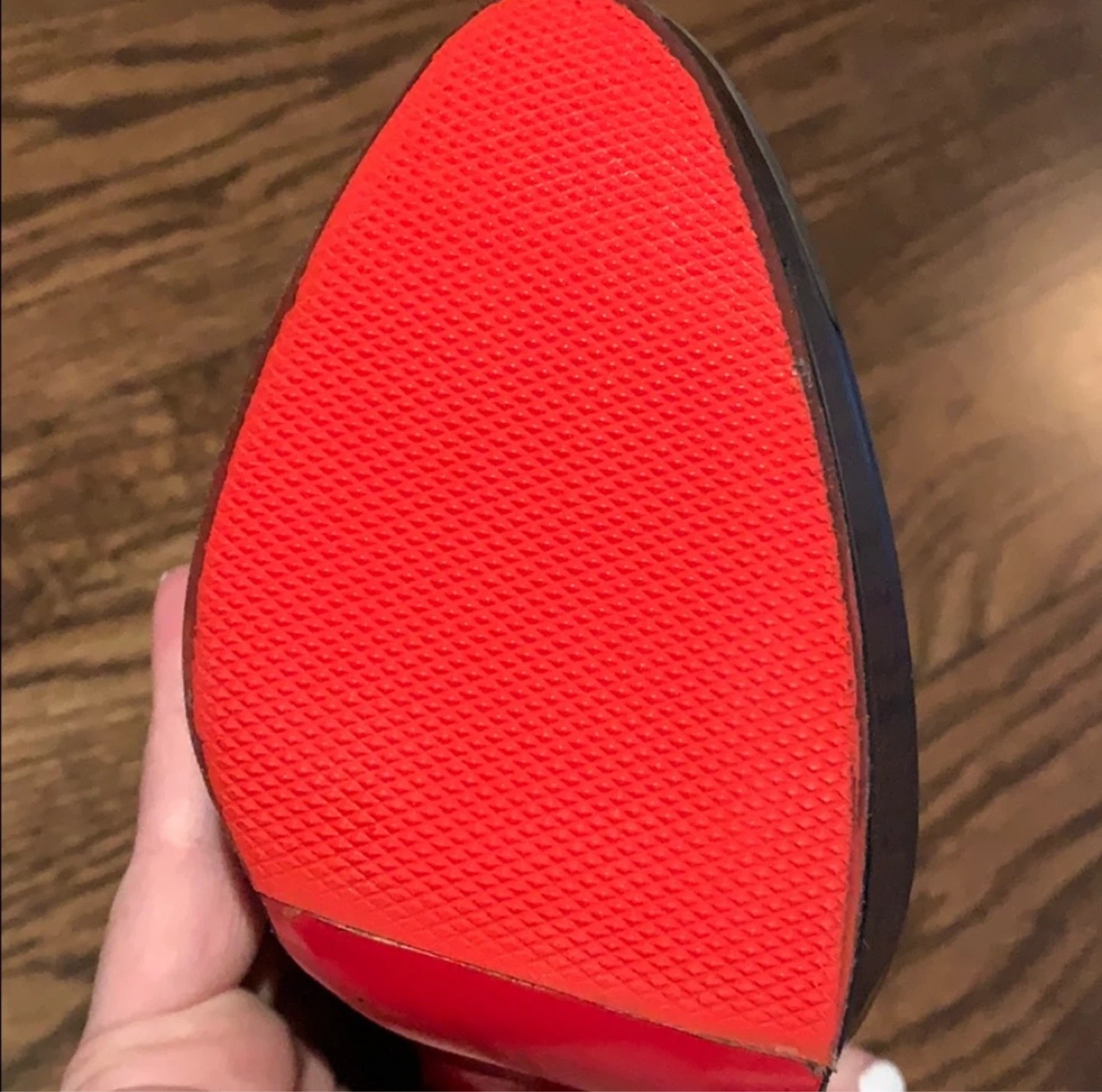 Round-toe platform Louboutin pumps - photo 4