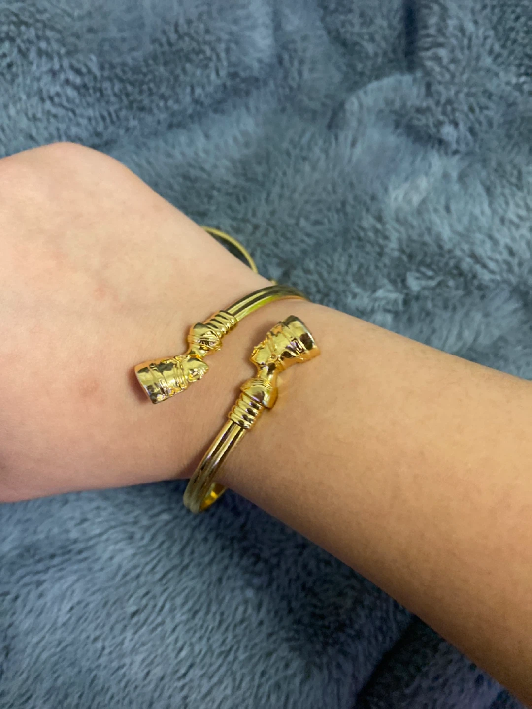 Gold Tone Nefertiti Cuffs Set 🏆 - photo 3