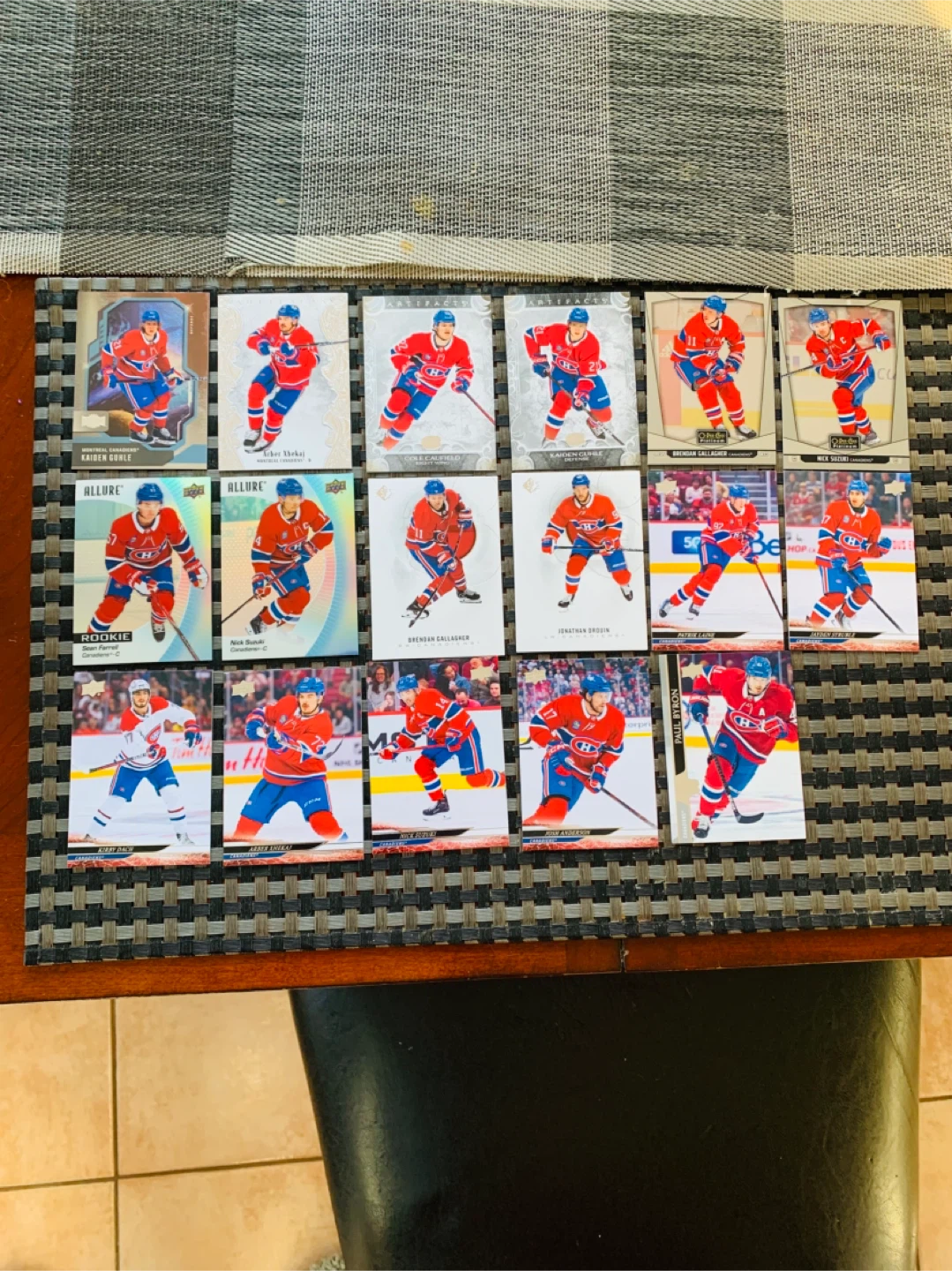 17 MTL Canadiens Mix Brand Trading Hockey Cards