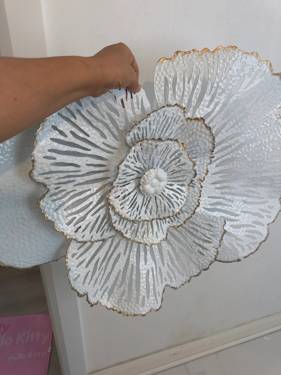 White Metal Flower Wall Decor with Gold Trim