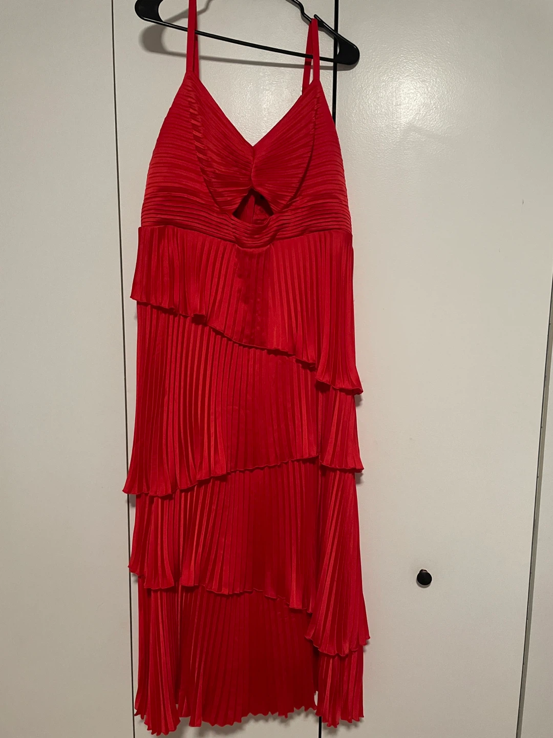 Abercrombie & Fitch Red Pleated Tiered Dress XL