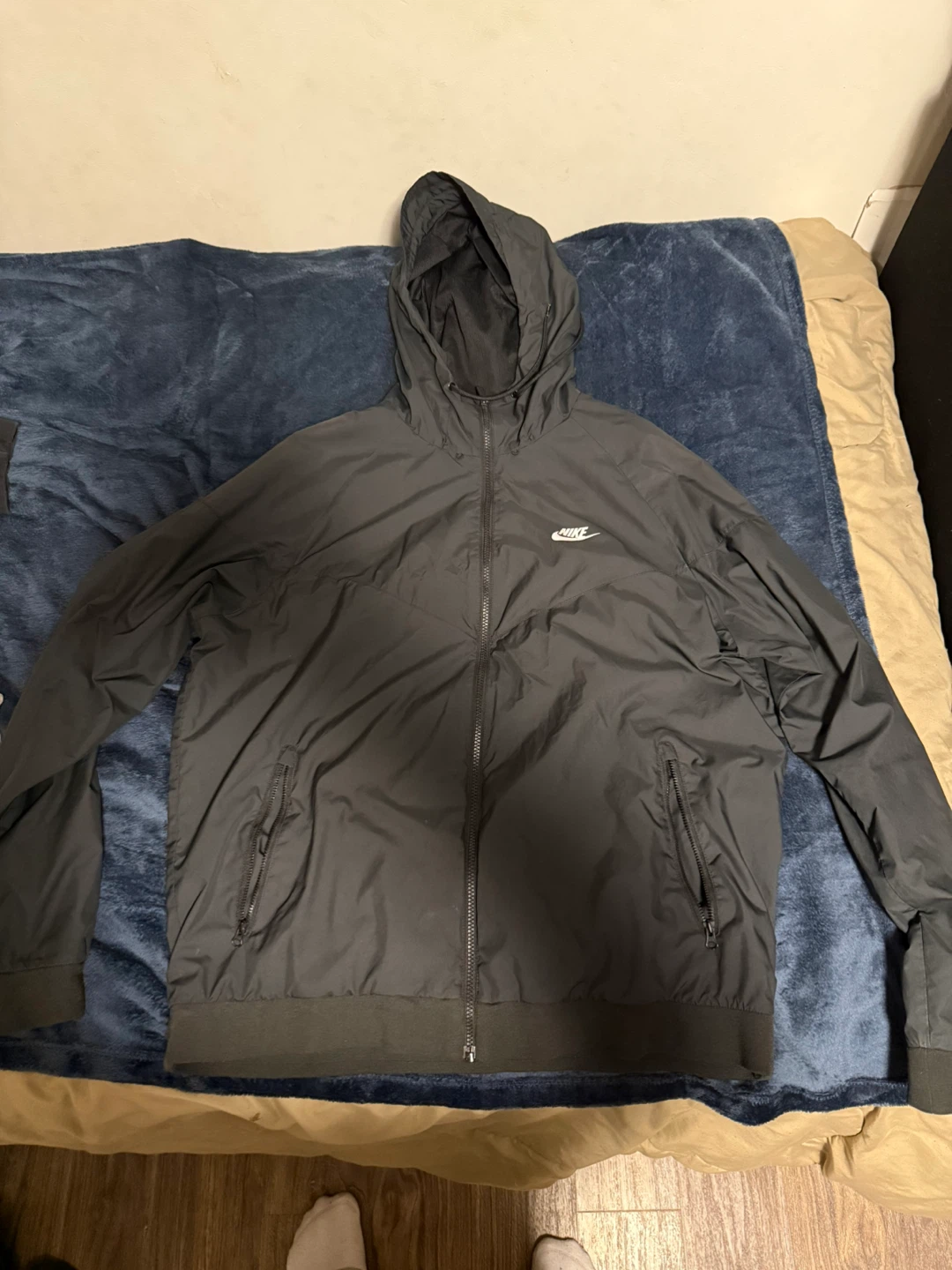 Nike Hooded Windbreaker Jacket