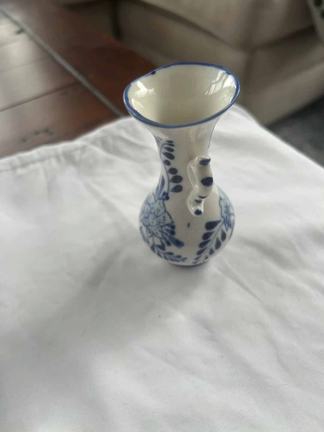 Vintage Miniature “ Delft-style Pottery  Vase - photo 3
