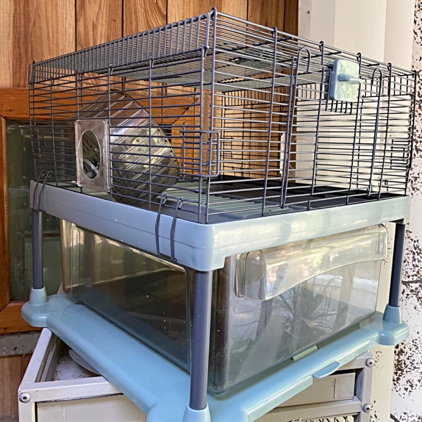 🏆 Full Cheeks Quick Clean Small Pet Habitat with Accessories - photo 2