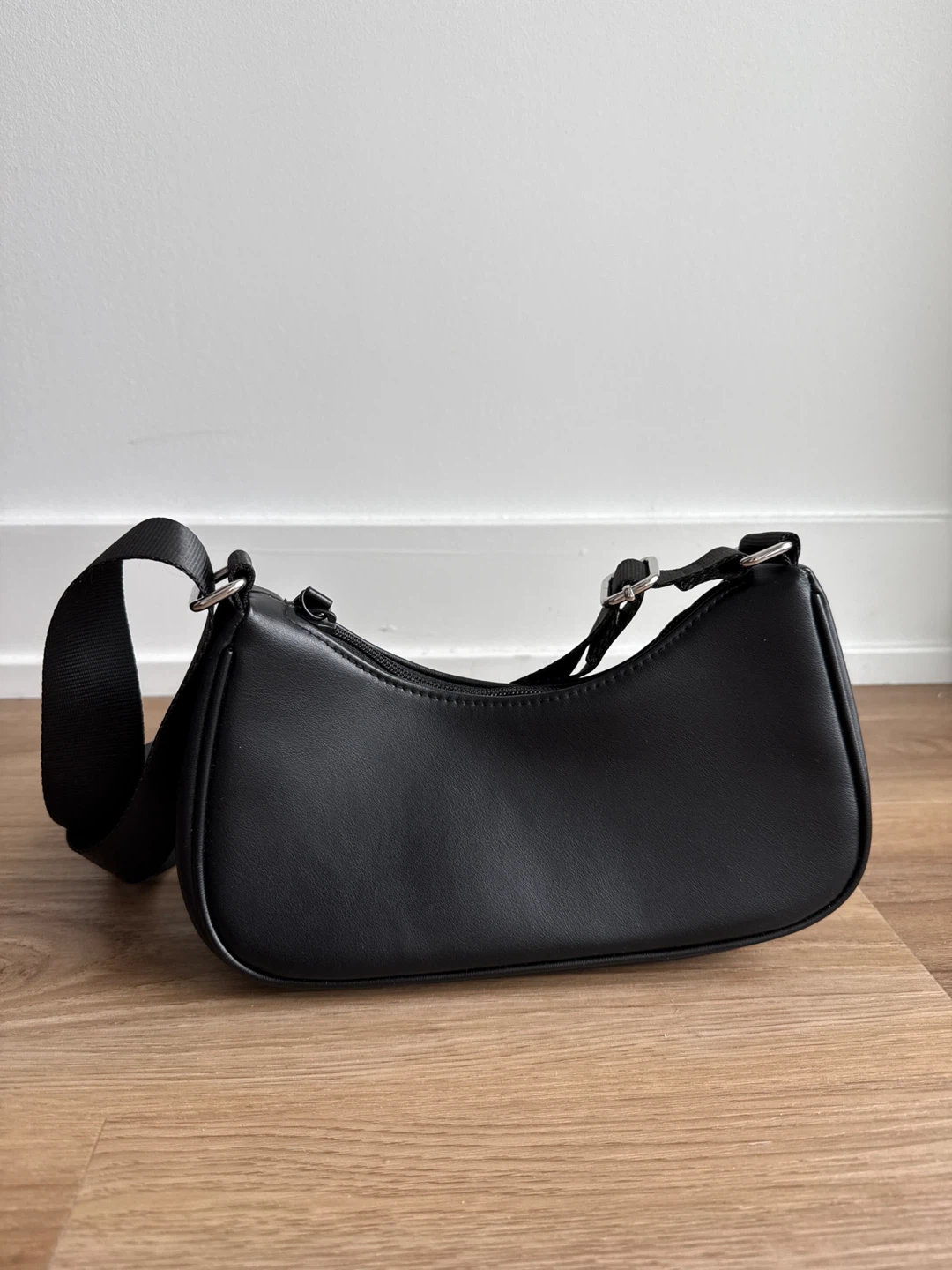Black Shoulder Bag