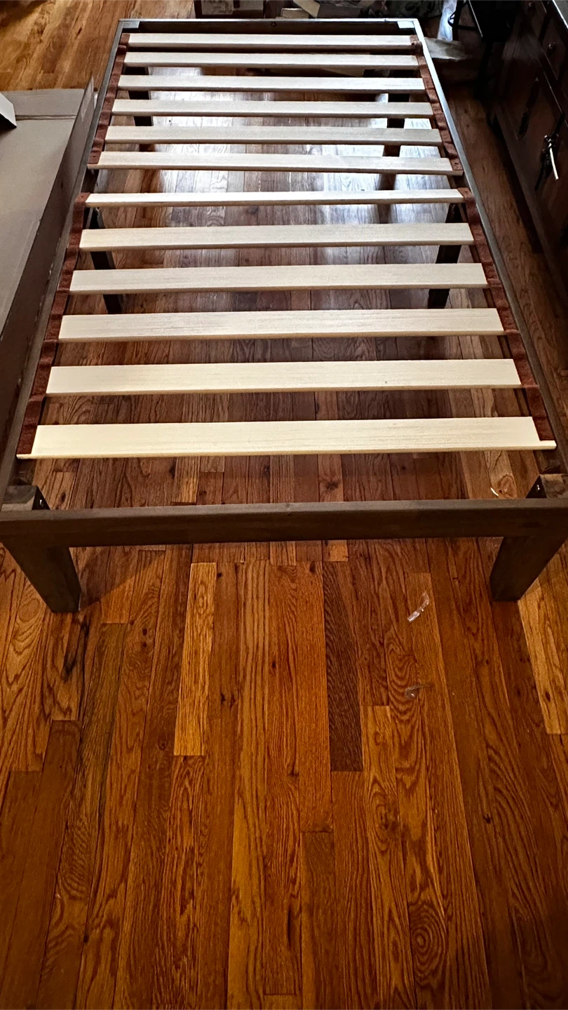 Solid Wood Platform Twin Bed Frame with Wood Slats - photo 2