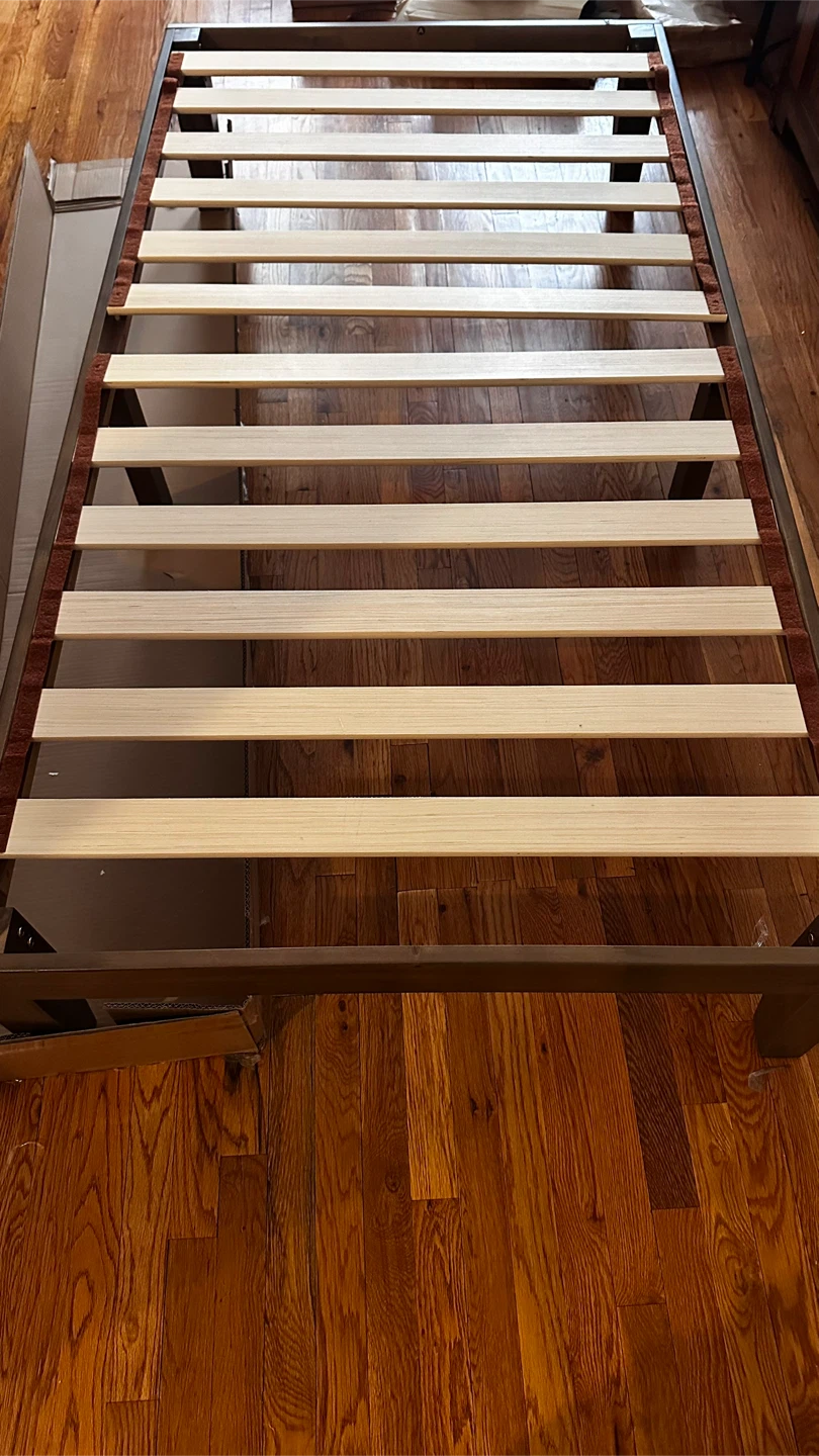 Solid Wood Platform Twin Bed Frame with Wood Slats - photo 4