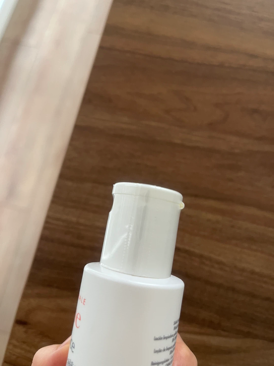 Travel-Sized Eau Thermale Avene Extremely Gentle Cleanser - photo 4