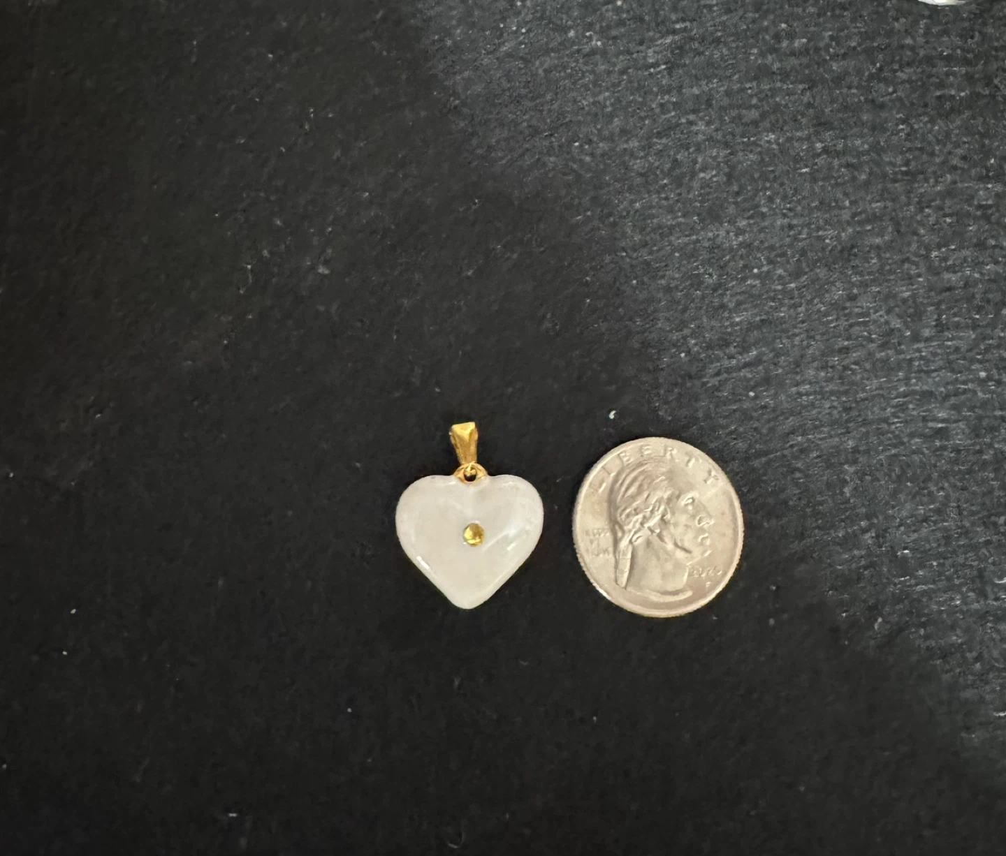 🏆Mother of Pearl Enameling Heart Pendant Gold CZ Accent - photo 2