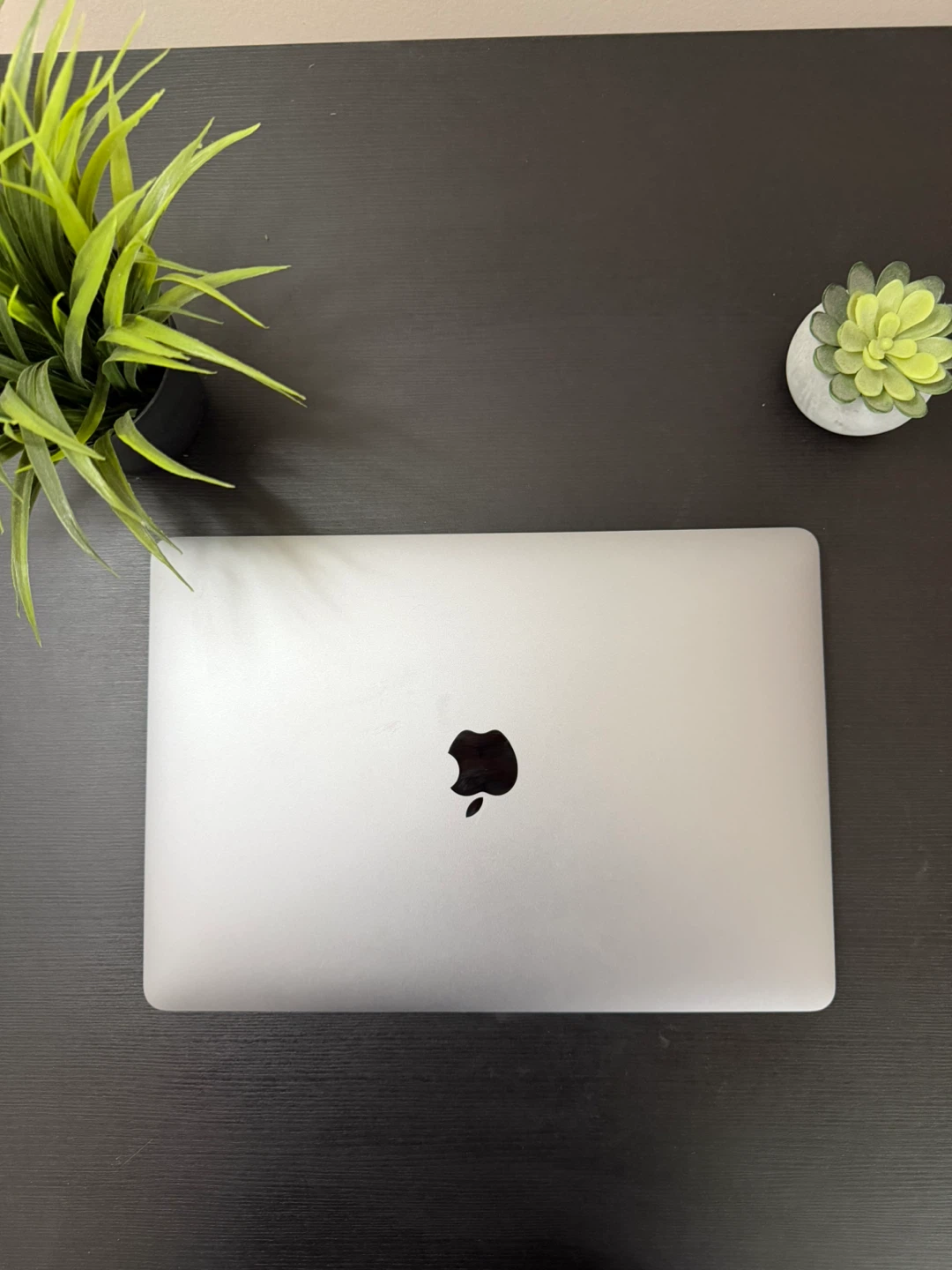 Macbook Pro M2 2022 13.3” | Karrot