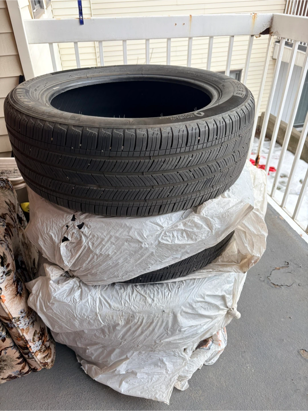 Michelin Primacy A/S Tires - 235/55R19