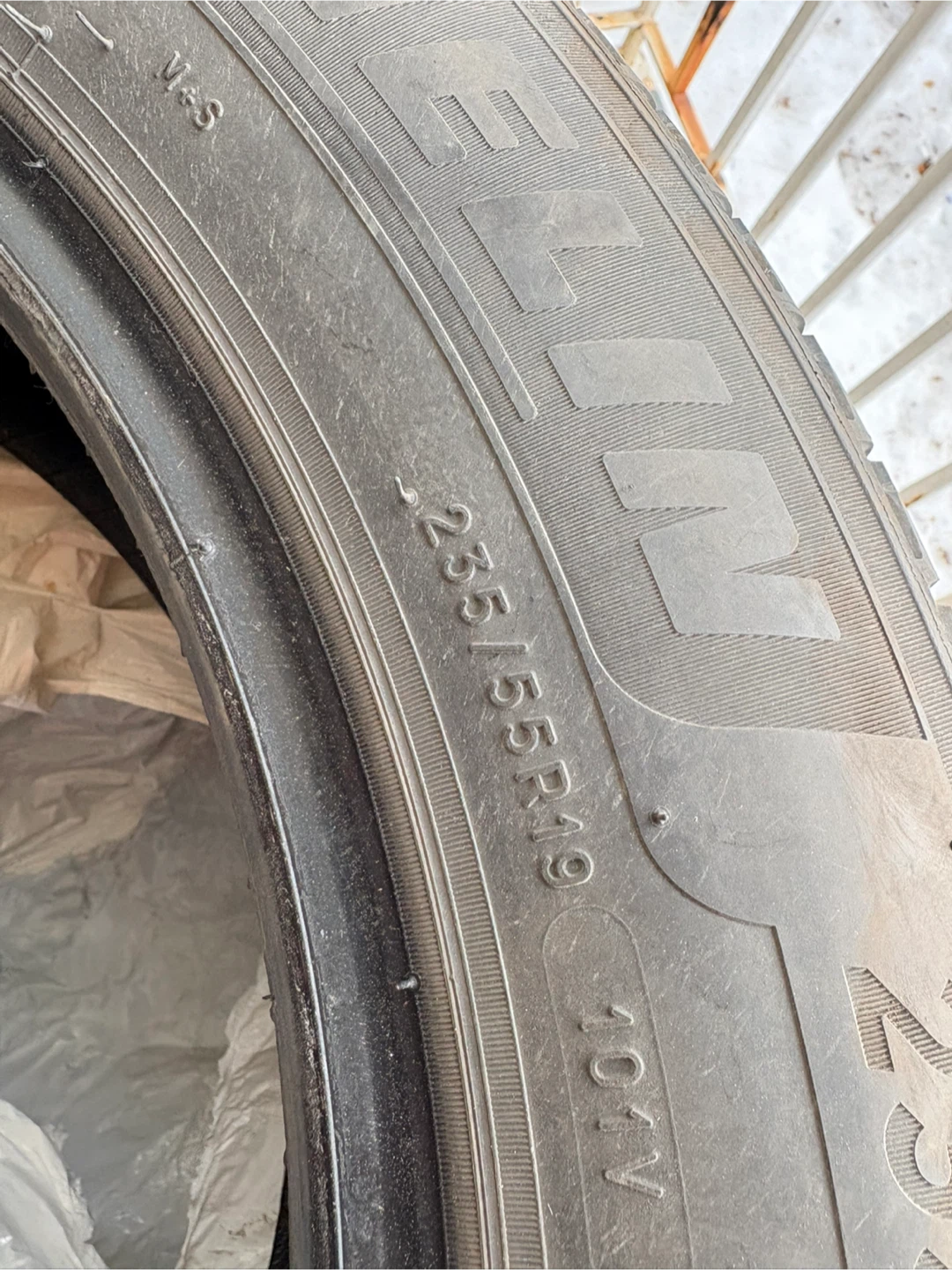Michelin Primacy A/S Tires - 235/55R19 - photo 5