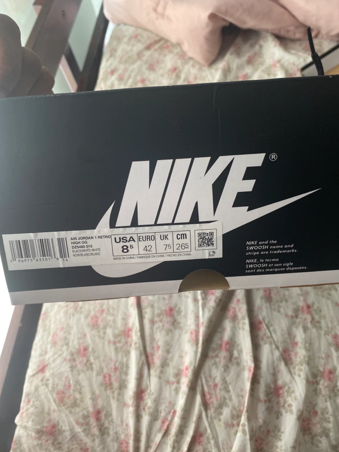 Nike Air Jordan 1 Retro High OG Shoes - photo 5
