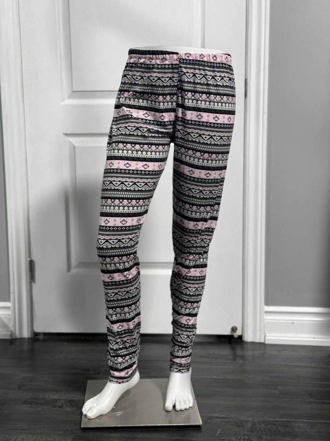 Women Patterned Leggings (Medium/Large)