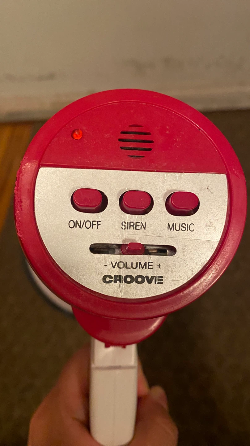 Groove Megaphone with Siren and Music - Red/White - photo 3