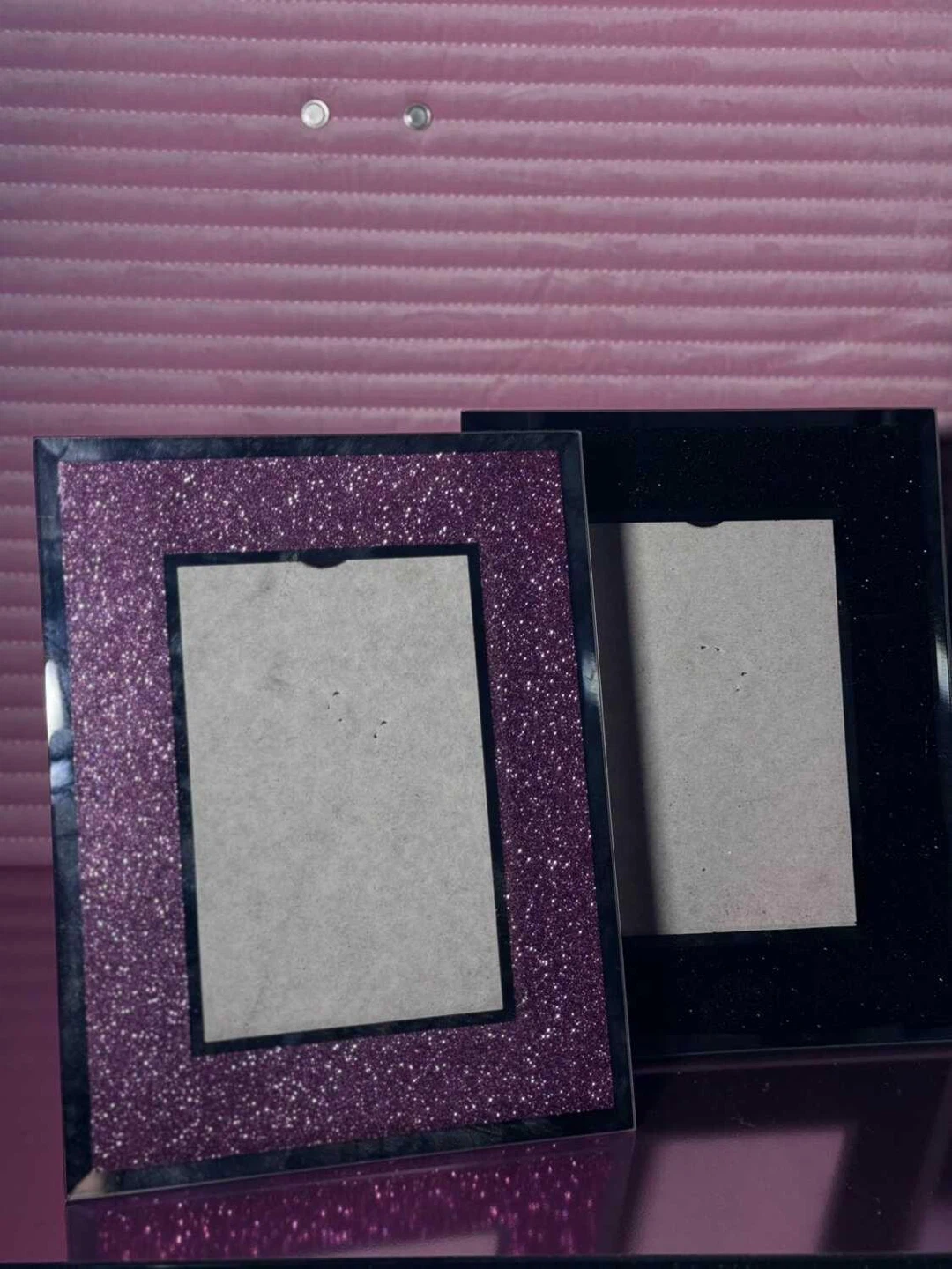 Set of 2 Glitter Picture Frames - Purple/Pink and Black - photo 4