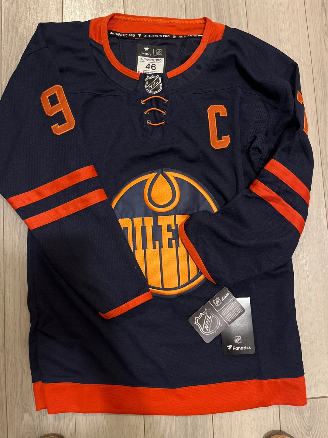 Fanatics Edmonton Oilers Connor McDavid #97 Hockey Jersey
