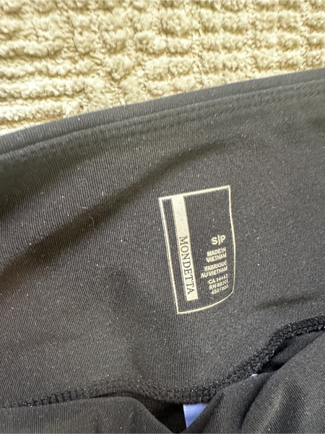 Bundle of Active Pants (Tuff Athletics, Lolë, Mondetta) - photo 5