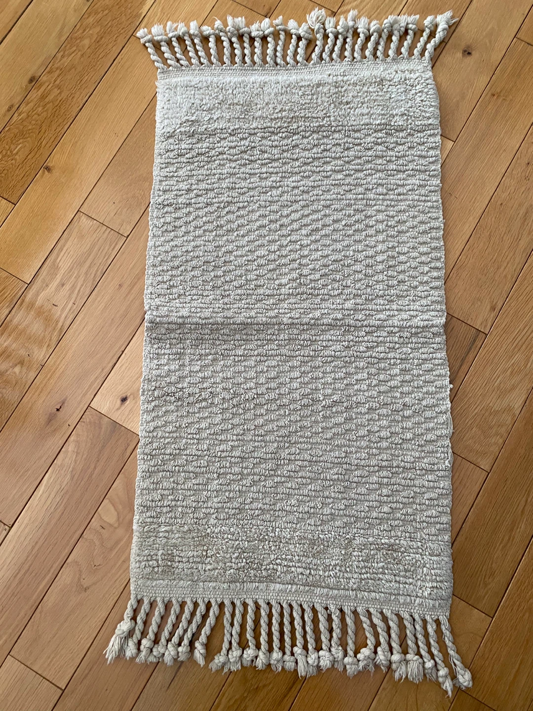 NEW! Bath Mat Rug with tassels