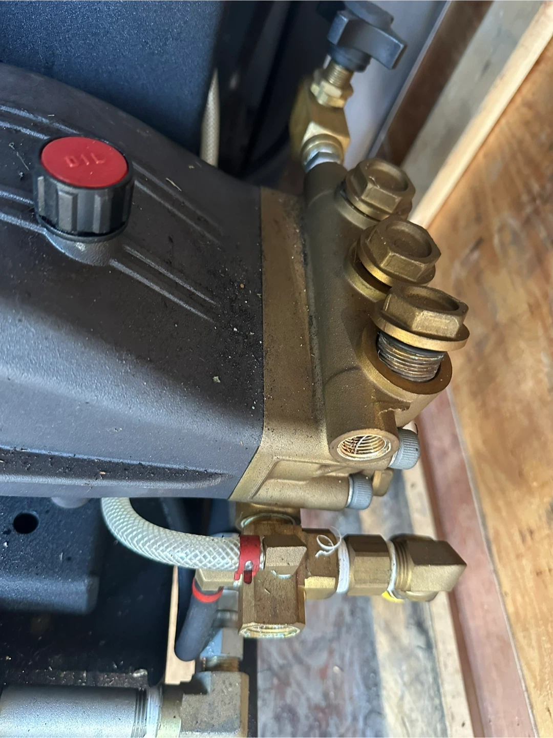 EUC KARCHER HOT WATER 5.6GPM SKID PRESSURE WASHER - photo 5