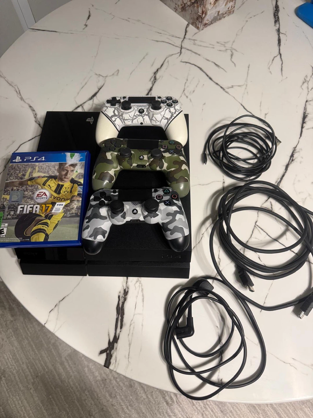 Sony PlayStation 4 500GB Jet Black - photo 2