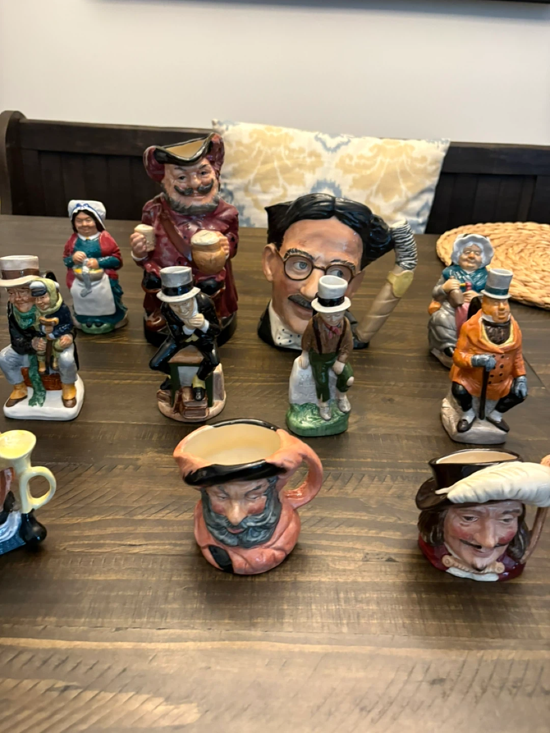 Royal Doulton Toby Mug collection of 11 pristine - photo 5