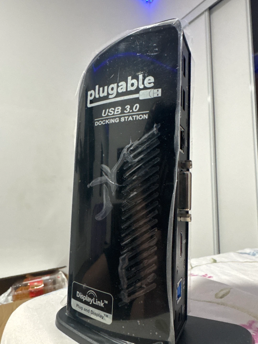 Plugable USB 3.0 & USB-C Dual Monitor Docking Station - photo 2