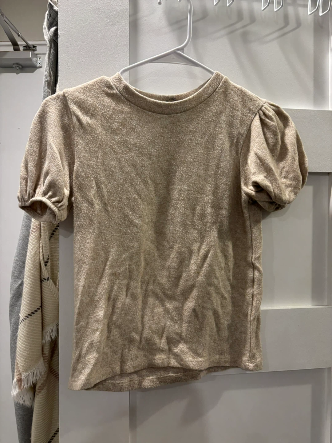 Women's Puff Sleeve Knit Top