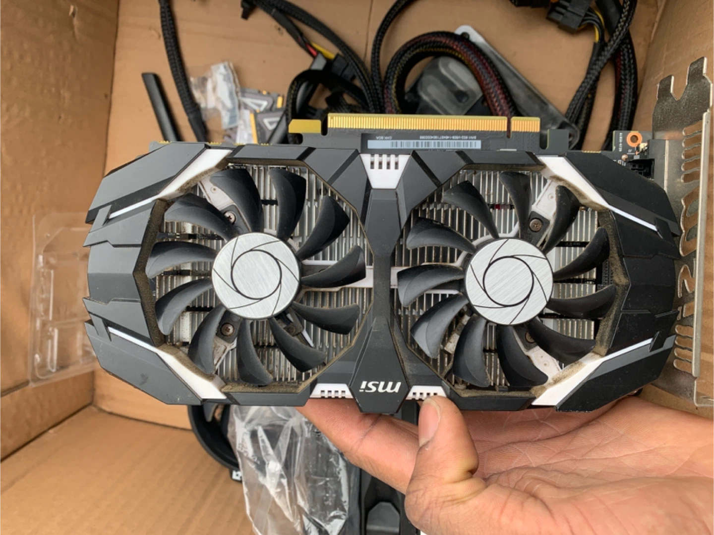 Pc Parts 1050ti 16gb ram b450m board - photo 4