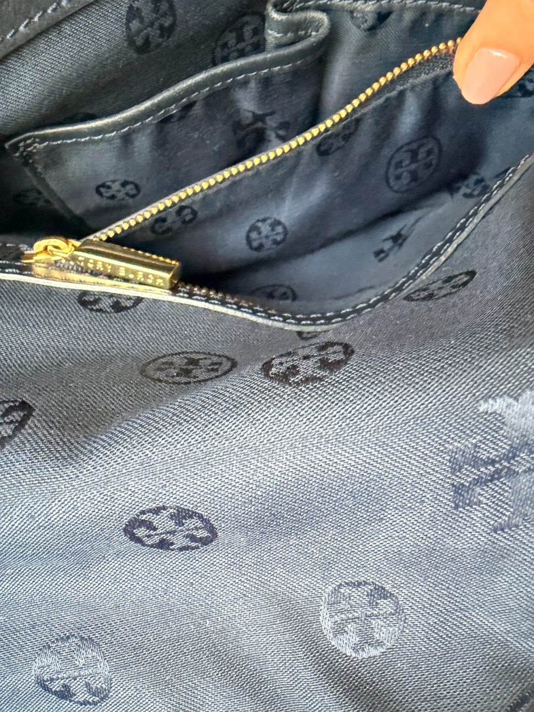 Tory Burch Leather Shoulder Bag🏆 - photo 5