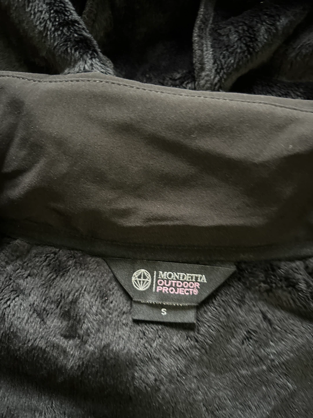 Mondetta Outdoor Projects Black Fur Lined Hooded Jacket Size S - photo 3