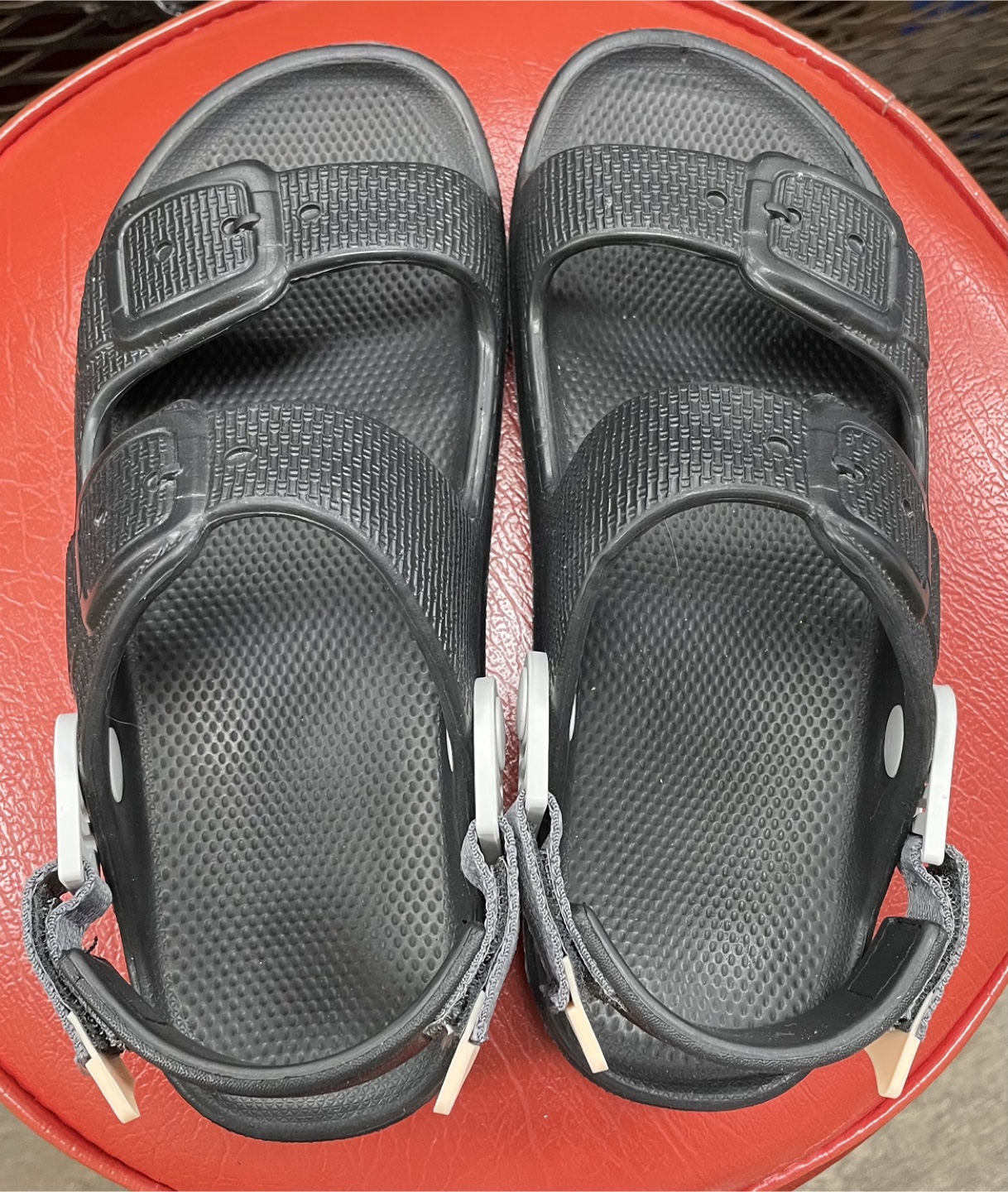 Black Sandals Size 7