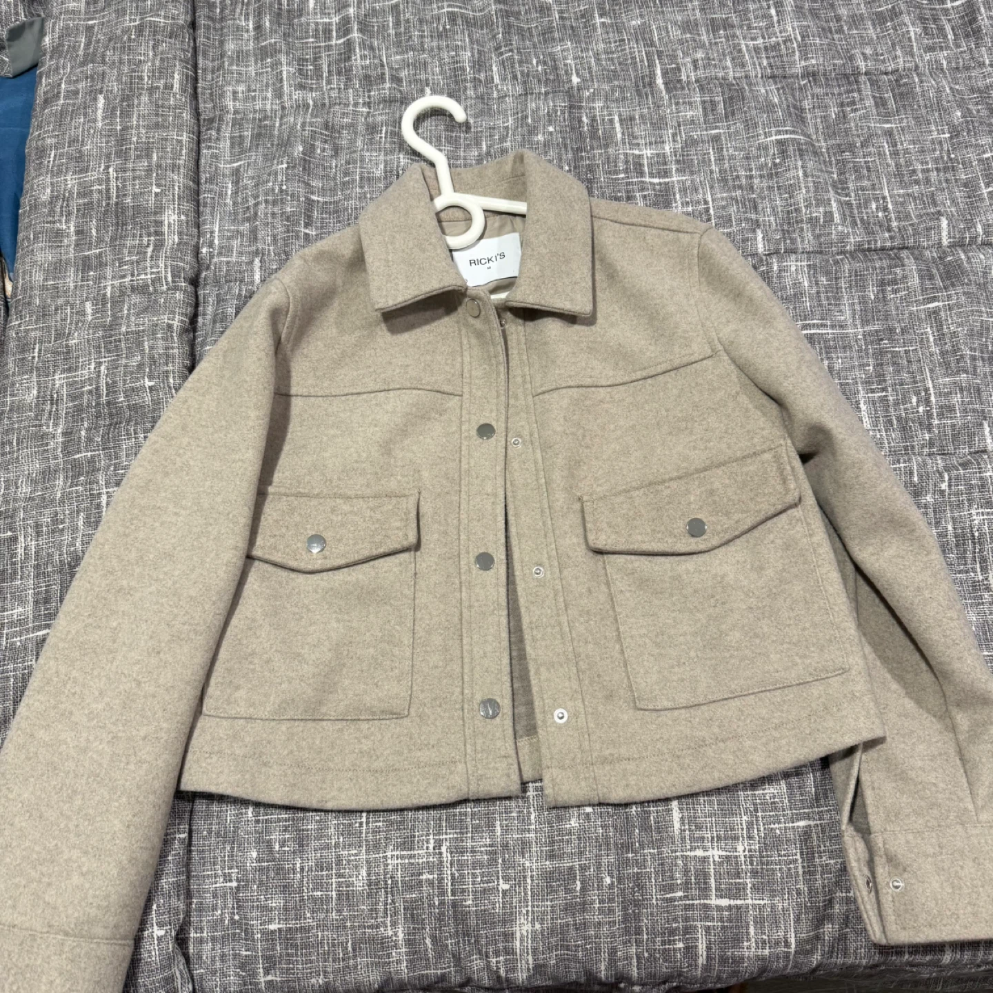Ricki's Beige Cropped Jacket