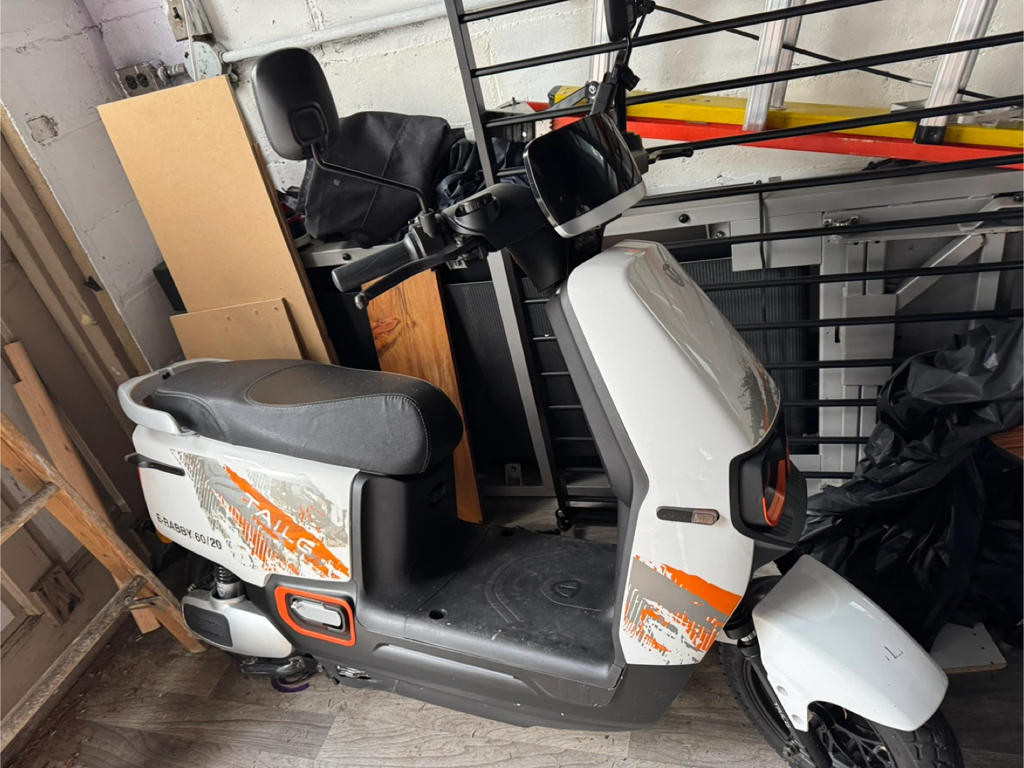 TAILG E-RABBY 60/20 Electric Scooter - photo 2