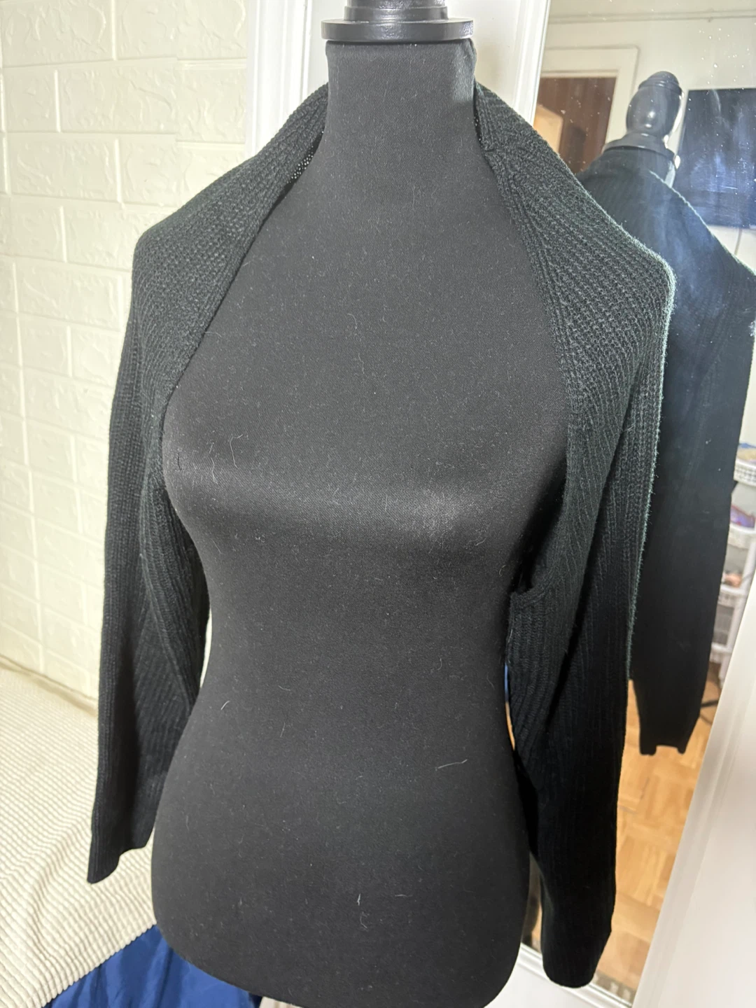 Women's Bolero Cardigan Sweater (M)