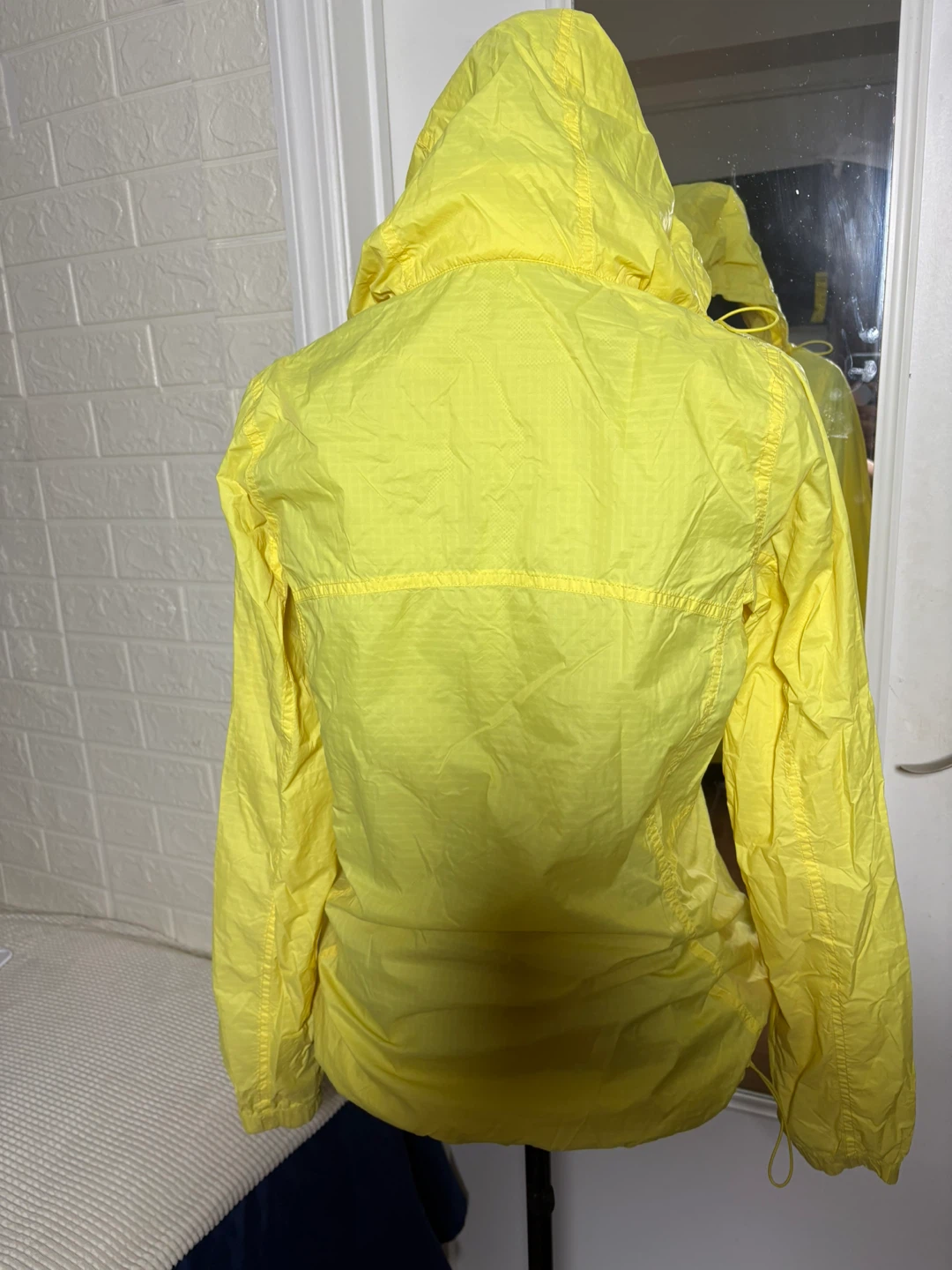 Yellow Lightweight Hooded Jacket - photo 5