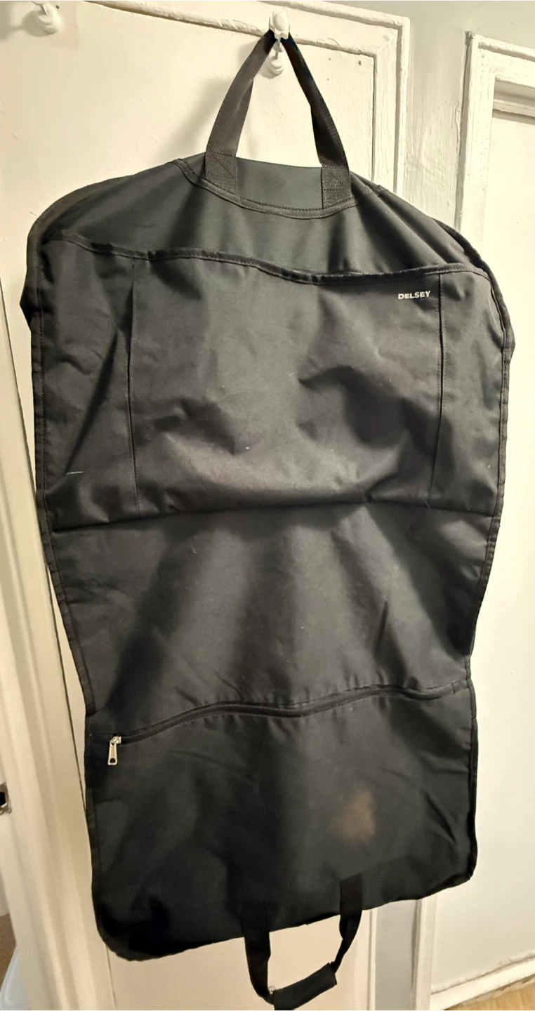 Delsey Black Garment Bag - photo 2