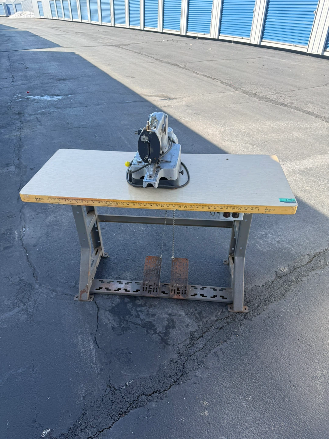 Chandler Industrial Sewing Machine