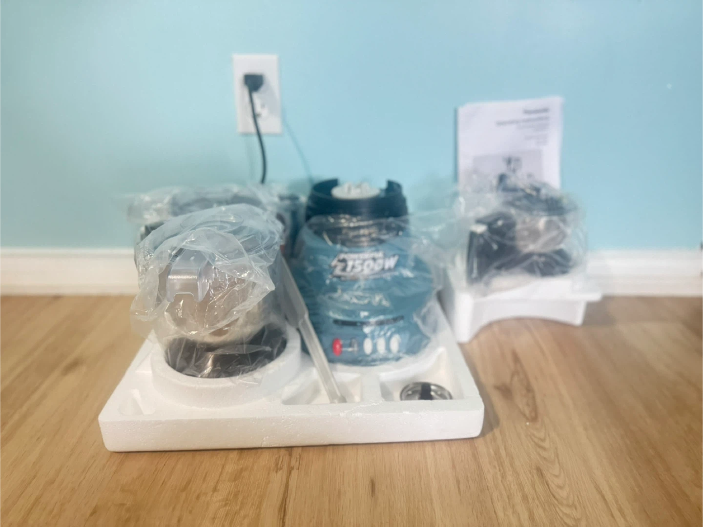 Brand New - Moving out - Panasonic Powerful 1500W Mixer Grinder