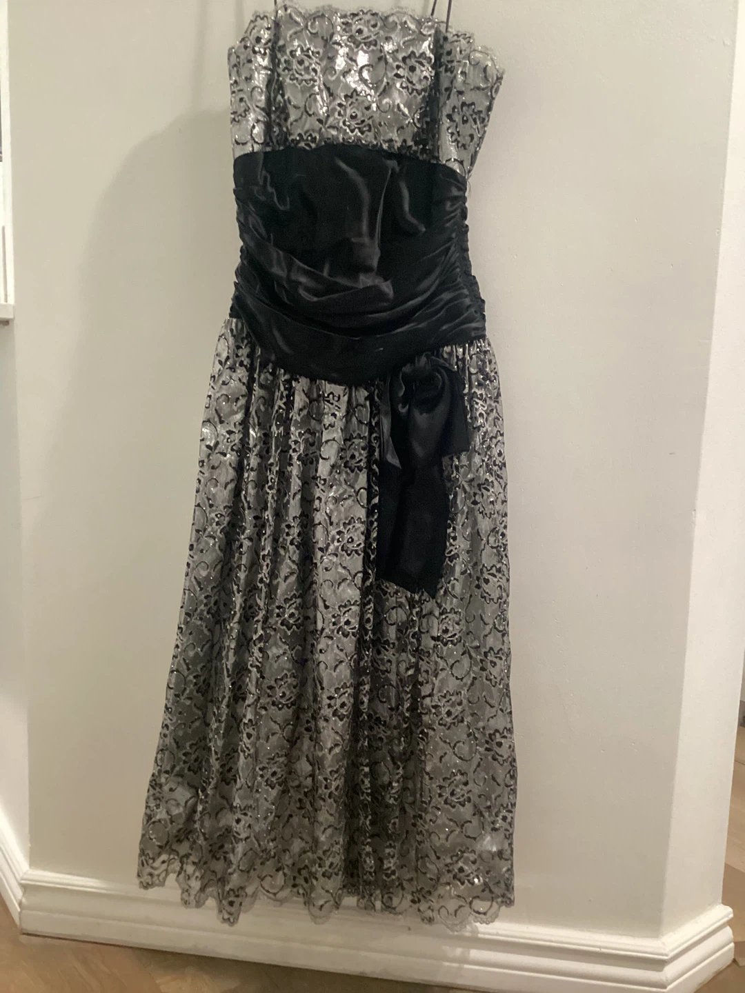 🏆Stunning 1990’s Cocktail Dress