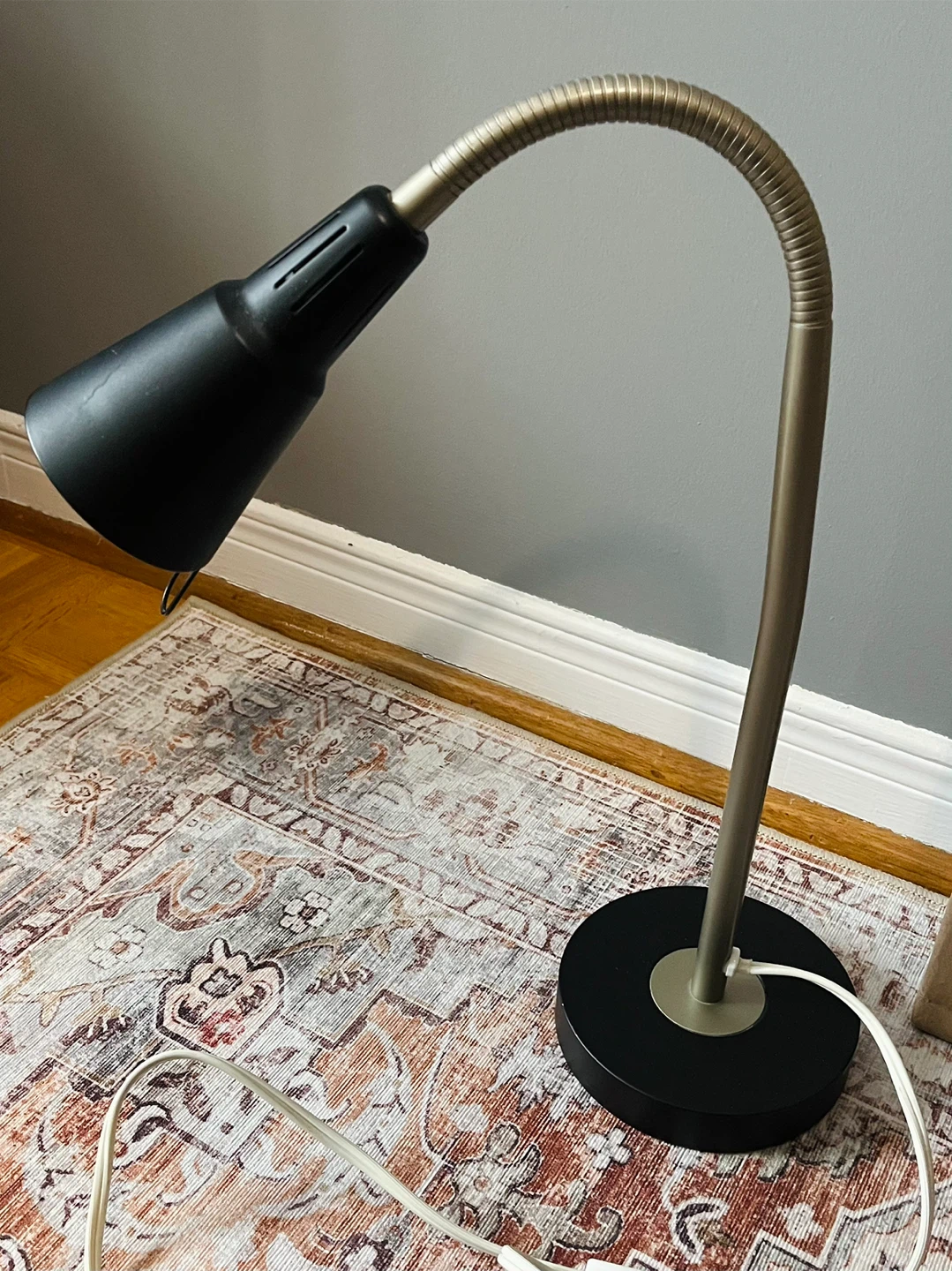 IKEA Kvart Table Lamp Black 🏆