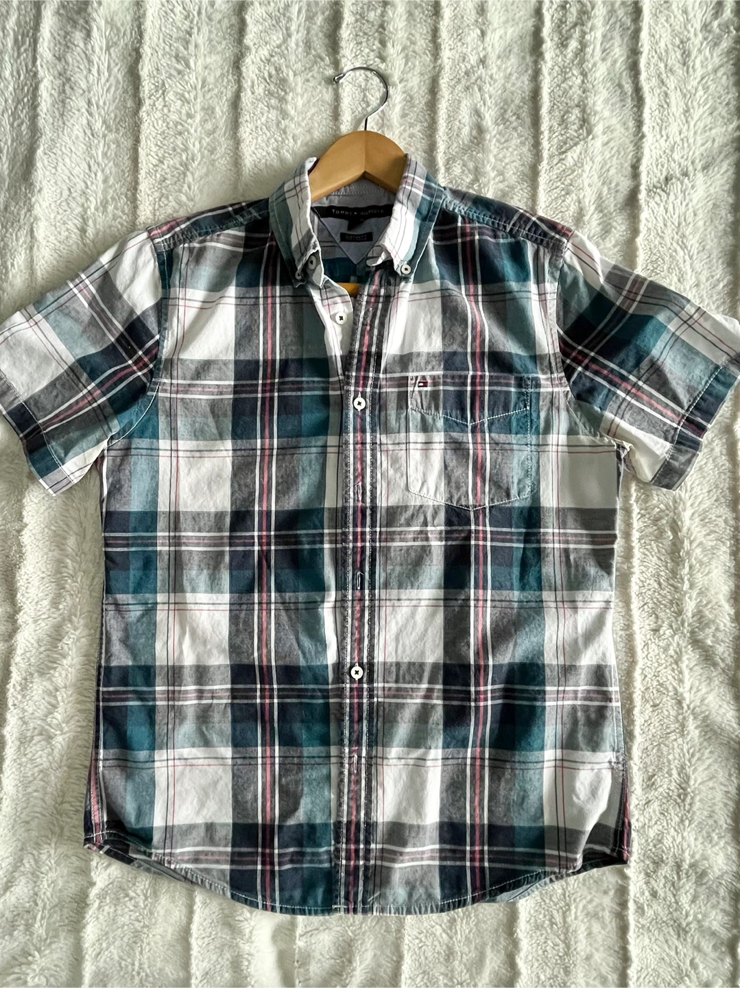 Tommy Hilfiger Custom Fit Plaid Short Sleeve Shirt (S) 🏆