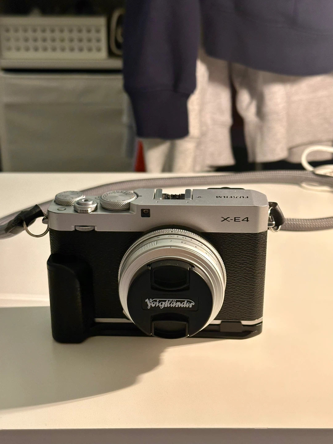 Fujifilm xe4/x-e4 (mint condition) with Voigtlander 27mm f2