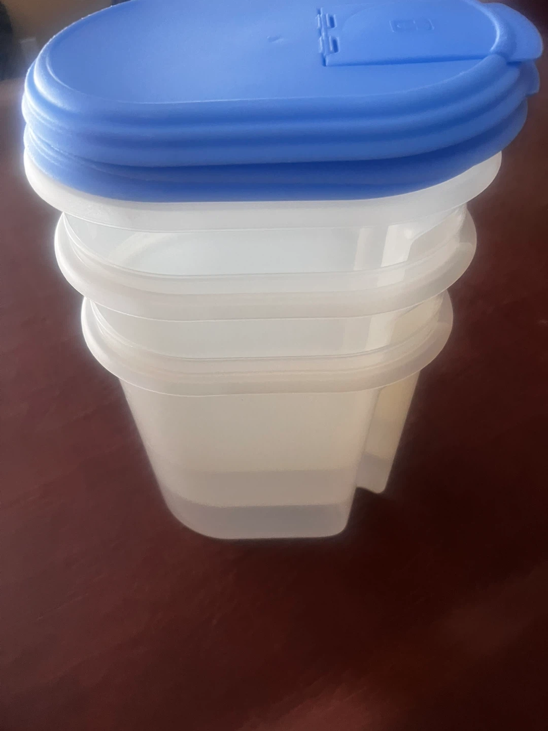 Set of 3 Plastic stackable Cereal Containers with Blue Lids - photo 3