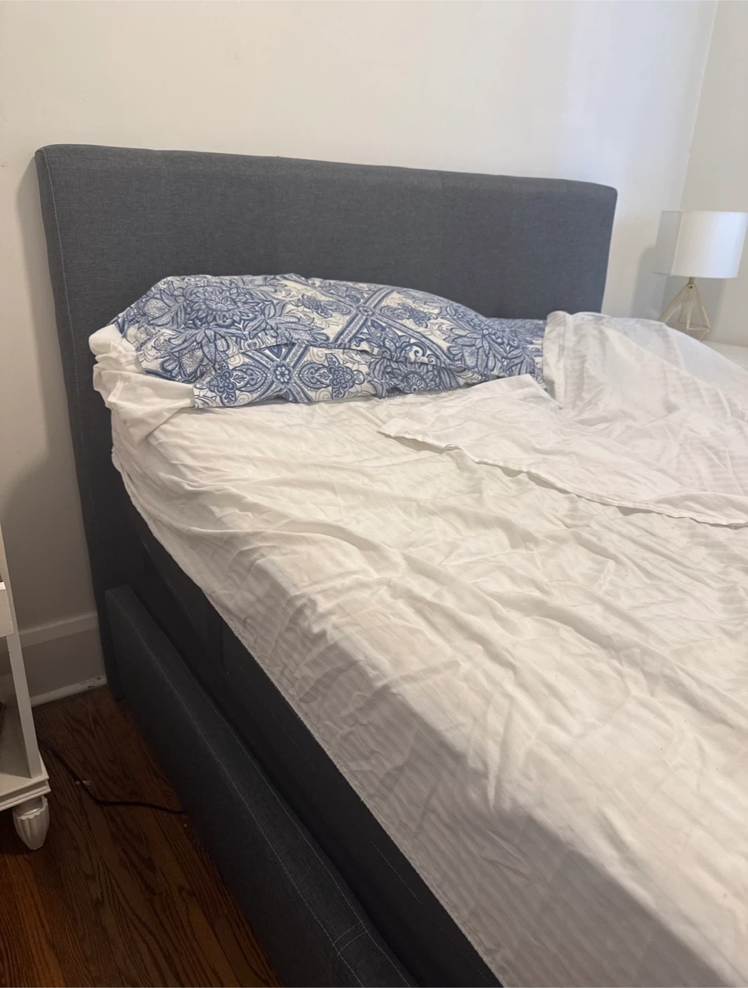 🚨 Leva Sleep Adjustable Beds + Mattresses – MUST SELL ASAP! 🚨 - photo 3